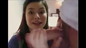 DoggyStyle Anal για την Noob Cutie Kimberly