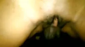 Η καυτή λεσβία θετή μαμά Μπρουκ Μπάνερ κάνει σεξ με τη μικροκαμωμένη κοπέλα, Σέρα Ράιντερ