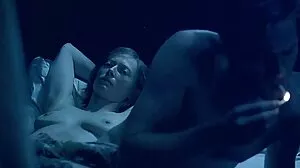 Skinny Teen Αποπλανεί το τραχύ πρωκτικό σεξ από τον Big Dick Classmate