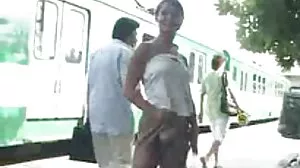 Το Solo Russian Gal έχει σώμα που μαγεύει!