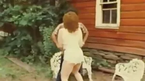 Ξανθό γερμανικό MILF με πολύ κοντά μαλλιά και μεγάλη γιτίτσα