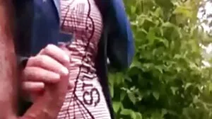 Τρυπημένα θηλές έφηβος πιπιλίζει κόκορας, παίρνει το μουνί και τον κώλο της πατήσαμε